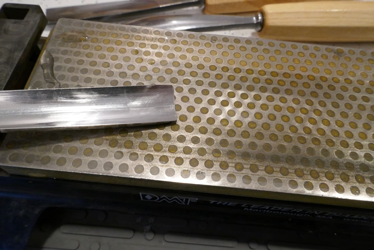 Sharpening Wood Carving Gouges: How I Reformed and Sharpened the Pfeil ...